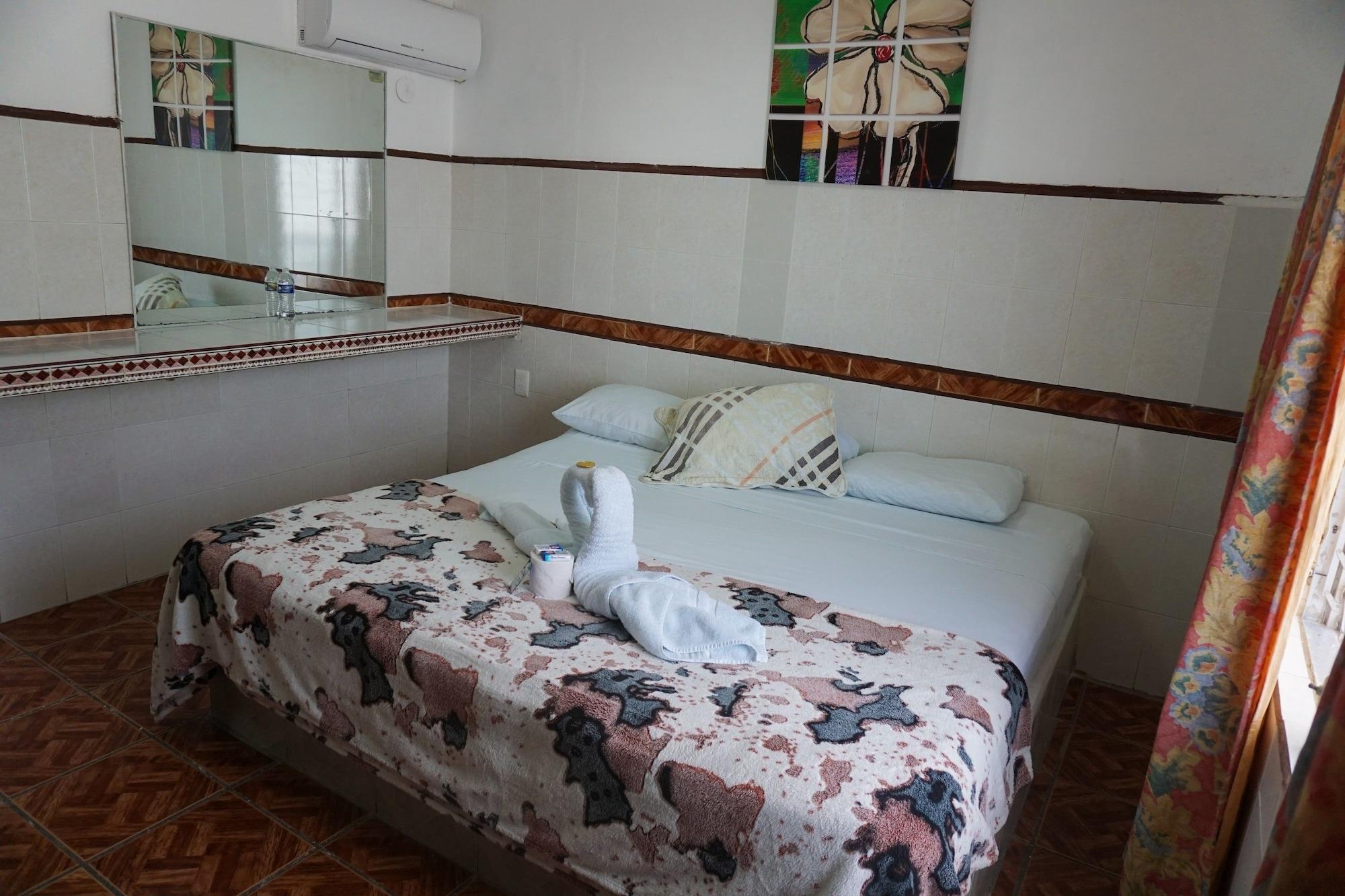 Hotel Real Azteca チェトゥマル エクステリア 写真