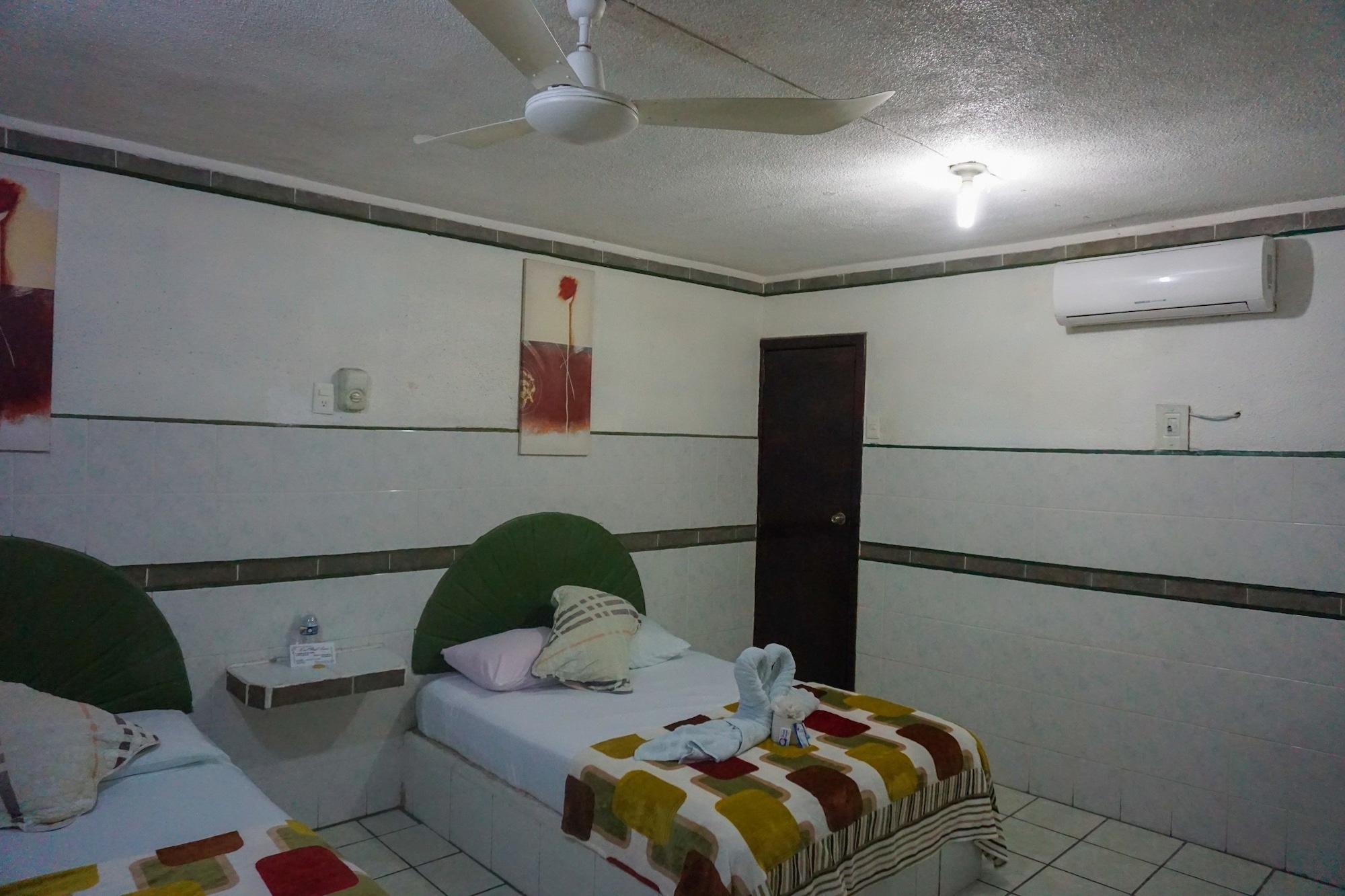 Hotel Real Azteca チェトゥマル エクステリア 写真