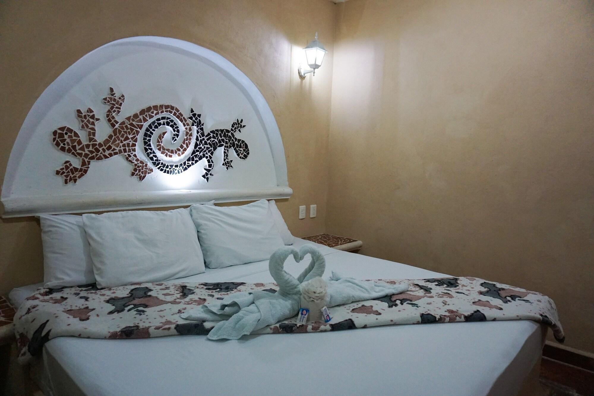 Hotel Real Azteca チェトゥマル エクステリア 写真